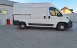 vehicle image #9