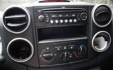 vehicle image #15