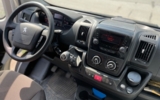 vehicle image #13