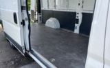 vehicle image #10