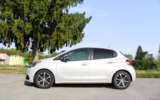 vehicle image #10