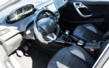 vehicle image #11