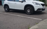 vehicle image #4