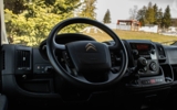 vehicle image #18