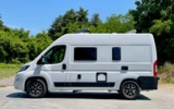 vehicle image #9