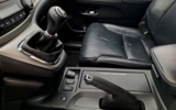 vehicle image #17