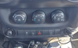 vehicle image #17