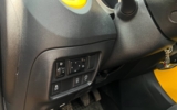 vehicle image #18