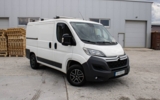 vehicle image #4