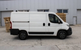 vehicle image #6