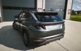 vehicle image #9
