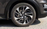 vehicle image #10
