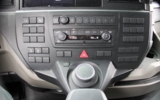 vehicle image #32