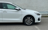 vehicle image #12