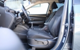 vehicle image #30
