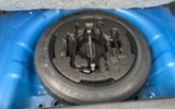 vehicle image #30
