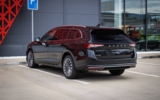 vehicle image #11