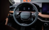 vehicle image #23