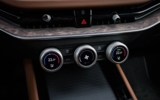 vehicle image #35