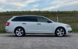 vehicle image #11