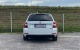 vehicle image #9