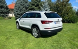 vehicle image #8