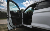 vehicle image #14