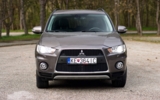 vehicle image #9