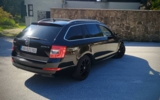 vehicle image #6