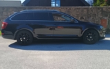 vehicle image #10