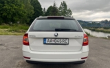 vehicle image #8