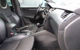 vehicle image #42