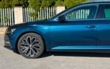 vehicle image #10