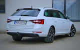 vehicle image #8
