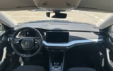vehicle image #10