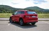 vehicle image #9