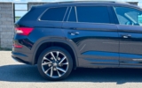 vehicle image #10