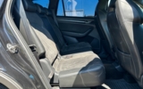 vehicle image #18
