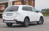 vehicle image #6
