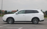 vehicle image #9