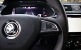 vehicle image #23