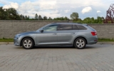 vehicle image #9