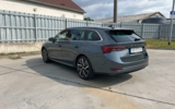 vehicle image #8