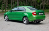 vehicle image #4