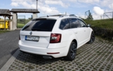 vehicle image #5