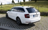 vehicle image #7
