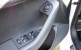vehicle image #9