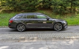 vehicle image #5