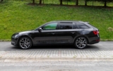 vehicle image #9