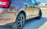 vehicle image #8